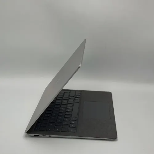 Microsoft Surface Laptop 4 / i5-1145G7 / 16 Go / 512 Go SSD / 13.5 2K Tactile
