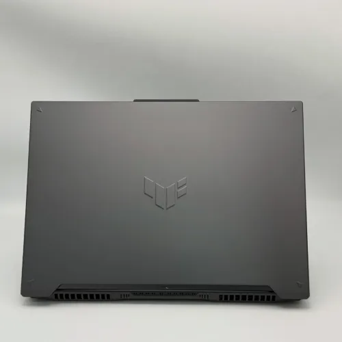 ASUS TUF Gaming F16 / Intel Core 5 210H / RTX 4050 / 144Hz RGB
