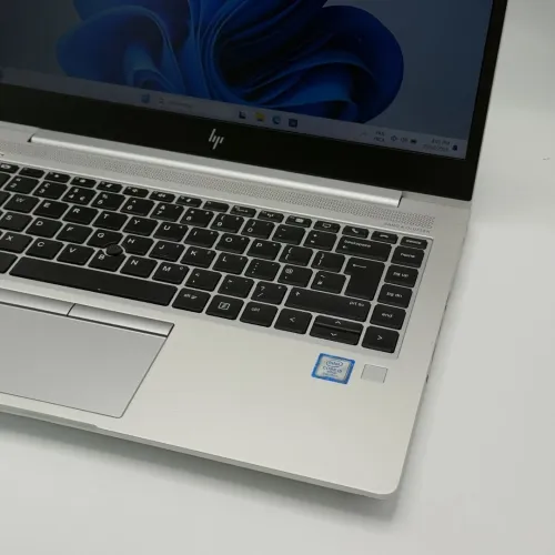 HP ELITEBOOK 840 G5 / 8th I5-8365U / 16Go DDR4 / 512Go / 14 FHD 