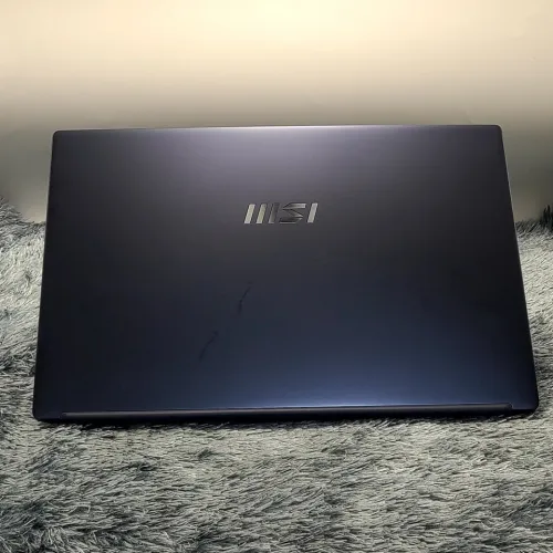 Msi Modern 15 B12M /12th i5-1235U / 8Go DDR4 / 512 Go SSD /15,6" FHD