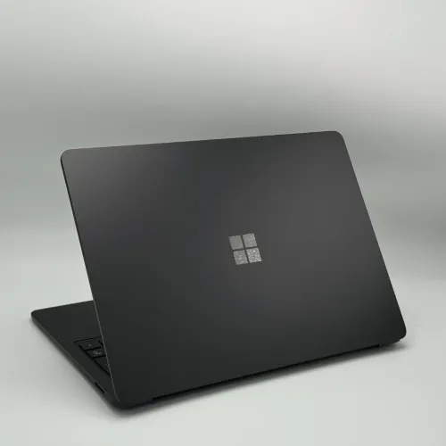MICROSOFT SURFACE LAPTOP 7 / SnapDragon X Elite / 16Go DDR5X / 1To SSD / 13.4 QHD HDR Tactile
