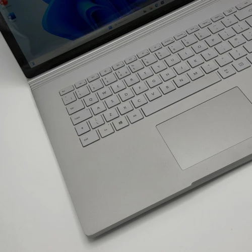 Microsoft Surface Book 3 / i7 / 16 Go / GTX 1660 Ti / 4K Tactile 15