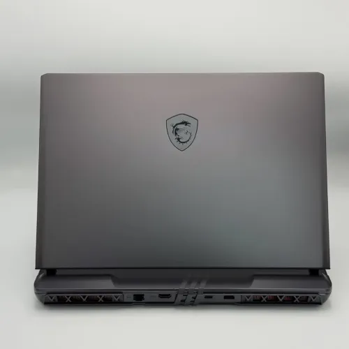 MSI VECTOR 16 GP68hx / 13th I9-13950HX / RTX 4060 8Go / 16Go DDR5 / 1To SSD / QHD+ 240Hz