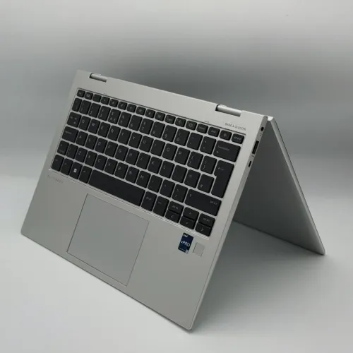 HP EliteBook 830 G9 x360  i5-1245U / 16 Go DDR5 / 256 Go SSD / Tactile 2-in-1