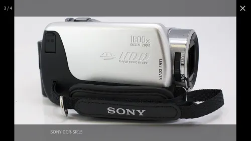 Caméscope Sony DCR SR15E avec accessoires 