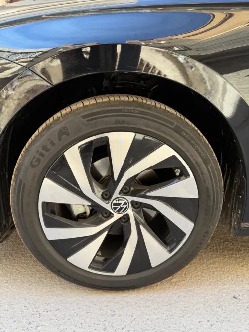 Volkswagen Passat 2025 Pro