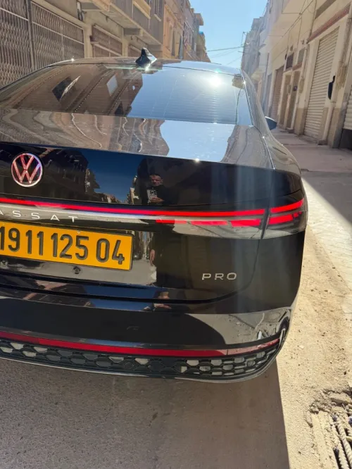 Volkswagen Passat 2025 Pro