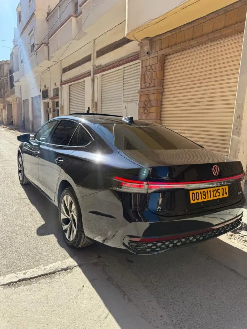 Volkswagen Passat 2025 Pro
