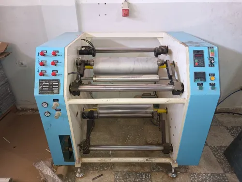 Machine ruban adhésif 