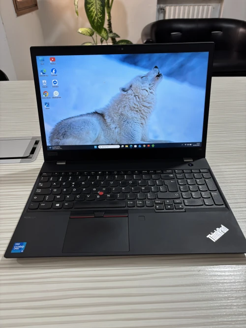 Lenovo thinkpad T15 Gen 2 i5 1145G7 Vpro 16G 512G 15.6 pouce FHD IPS