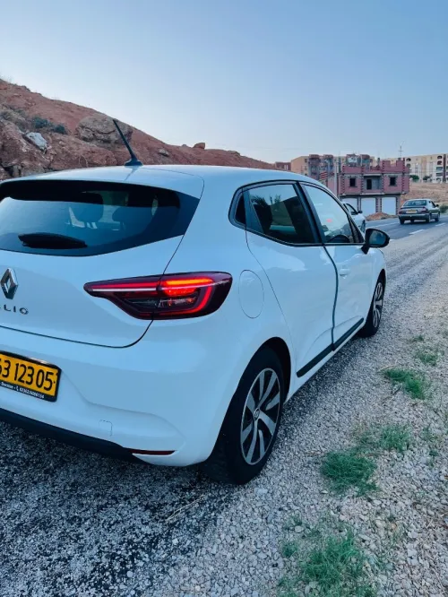 Renault Clio 5  2023 Equilibre