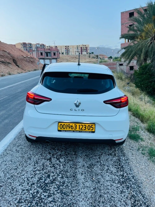 Renault Clio 5  2023 Equilibre