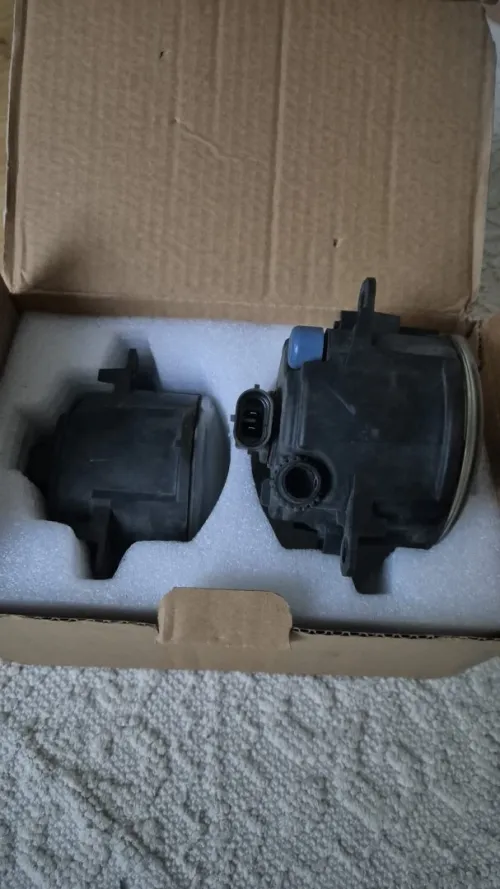 Anti brouillards Ford C Max sous emballage d'origine