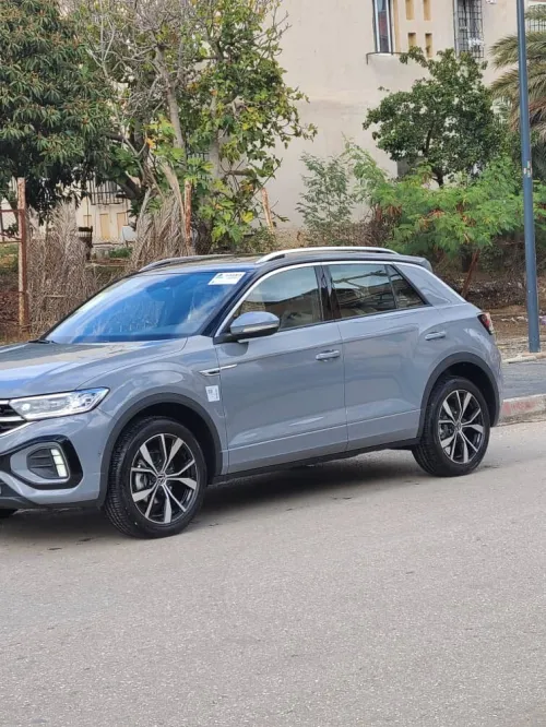 Volkswagen T-Roc 2025 R- Line Edition 