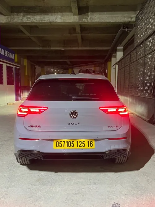 Volkswagen 8.5 2025 Édition black