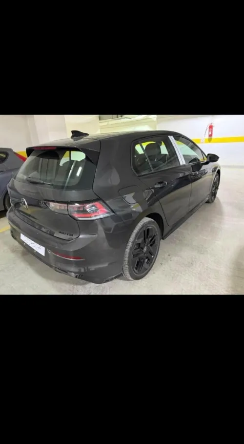 Volkswagen Golf 8 2026 R Black Edition 