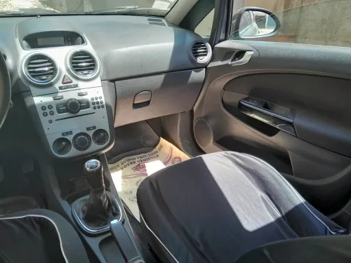 Opel Corsa 2012 Corsa