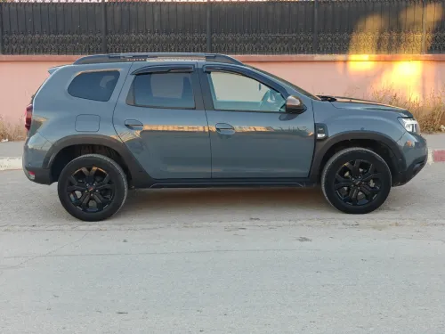 Dacia Duster 2023 Gold