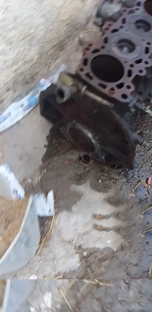 Demi moteur Nissan