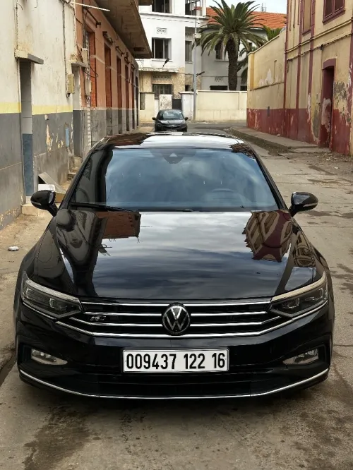 Volkswagen Passat 2022 R Line