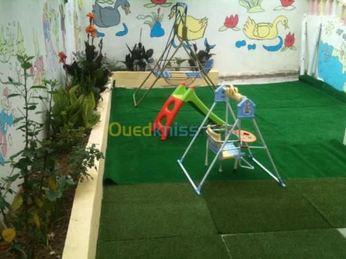 Crèche Ecole Maternelle