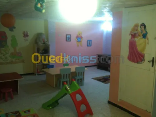 Crèche Ecole Maternelle