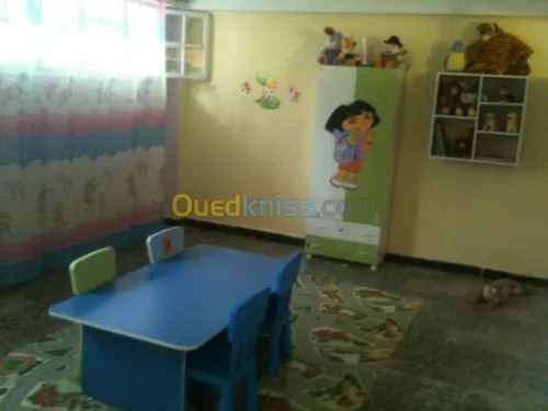 Crèche Ecole Maternelle