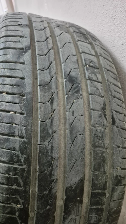 pneus pirelli 235/55R18