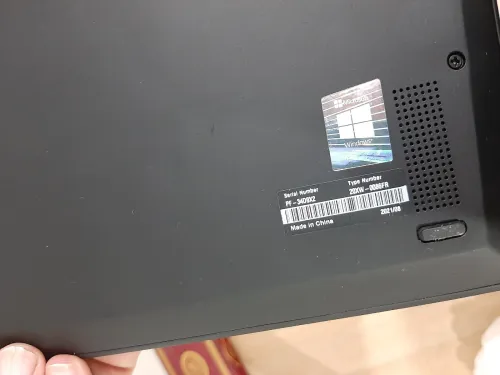 Lenovo X1 Carbon Gen9