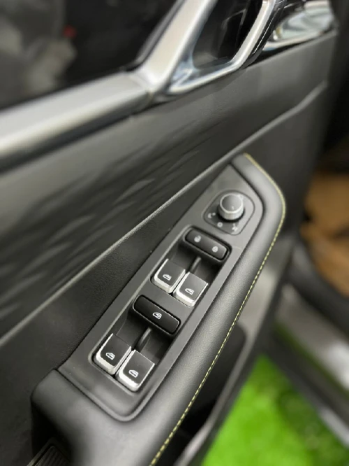 Geely Coolray 2025 Geely