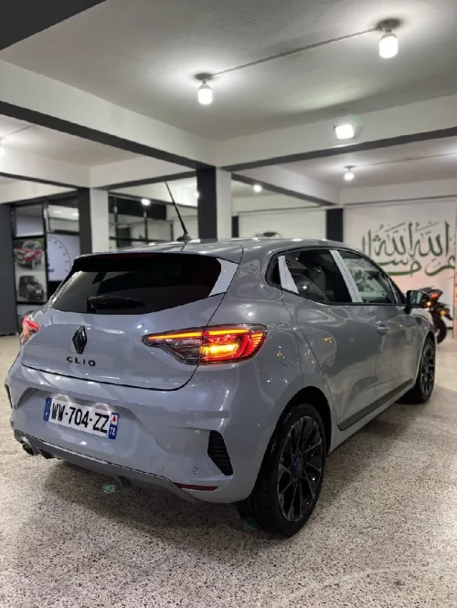 Renault Clio 2025 ALPINE