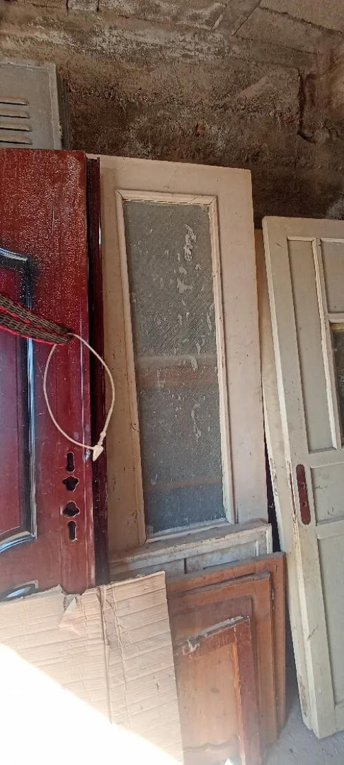 Porte et Fenêtre en bois d'occasion 
