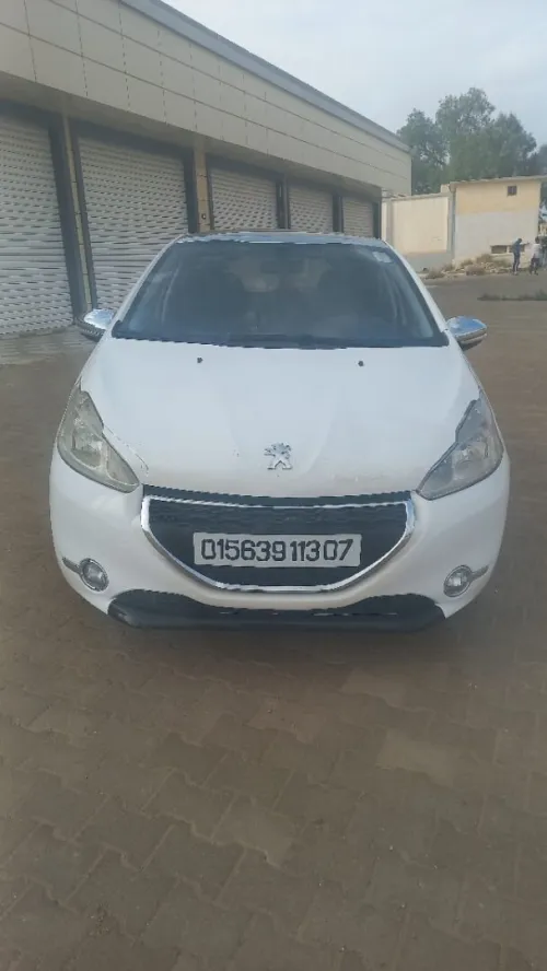 Peugeot 208 2013 Allure