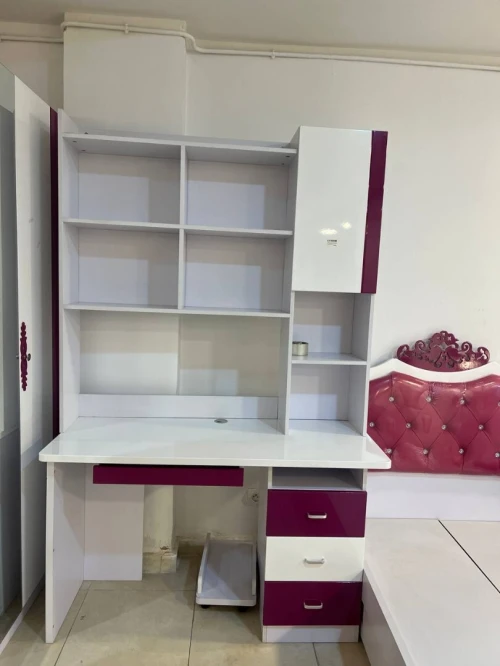 Chambre pour fille Ensemble complet Importée