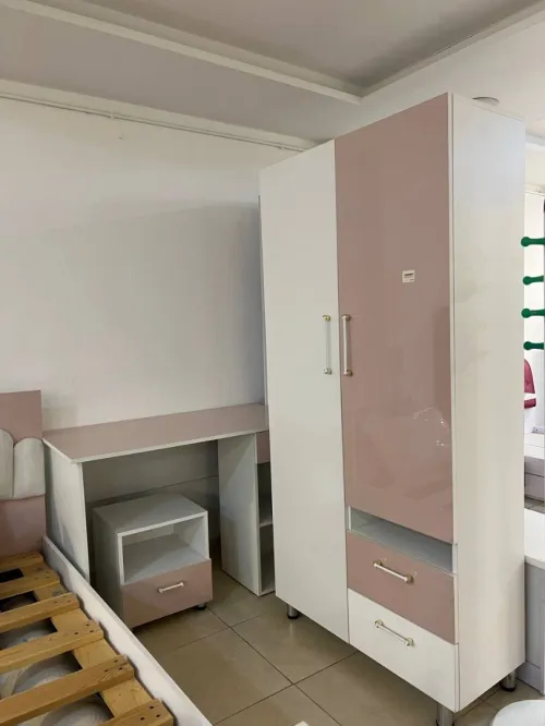 Chambre pour fille  Ensemble complet (Importée)