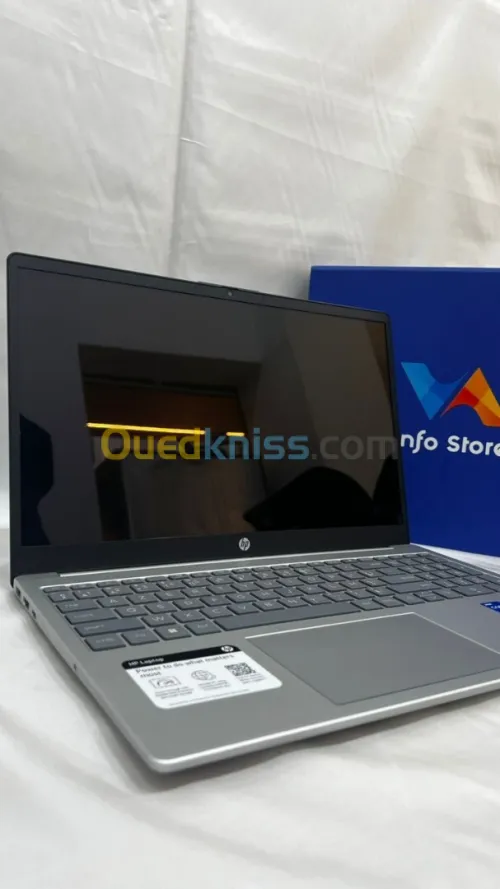  HP Laptop 15-fd0005dx 