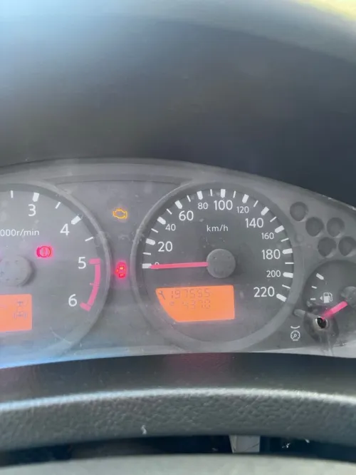 NISSAN VAVARA SE 4*4