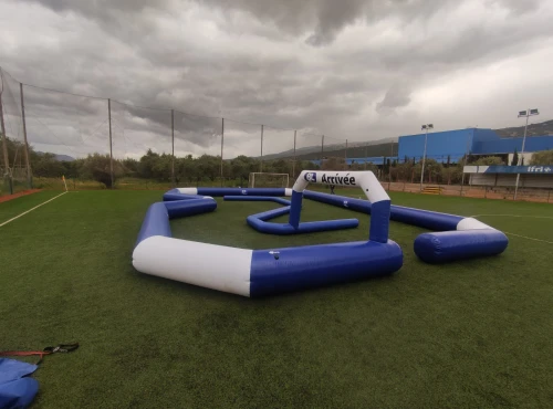 circuit gonflable karting