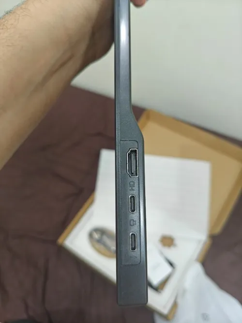 Moniteur ecran externe 15.6 digital