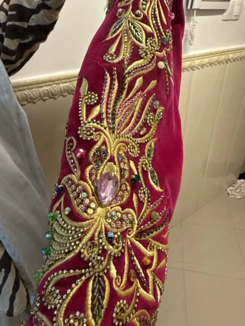 Veste karakou très original 