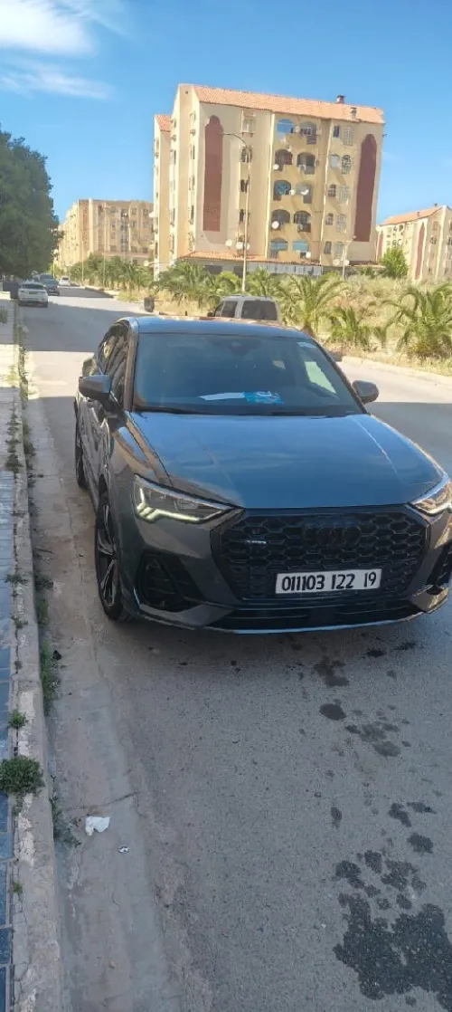 Audi Q3 2022 S Line compétition