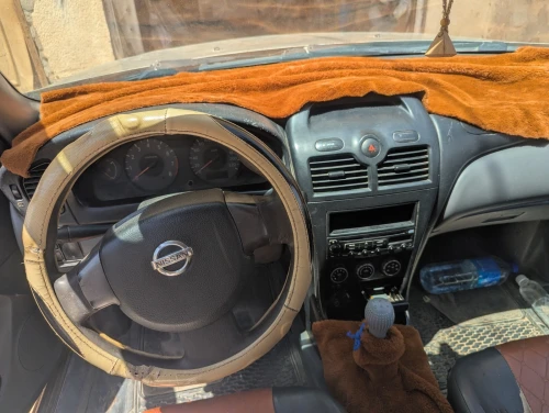 Nissan Sunny 2009 B10