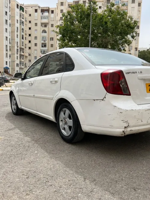 Chevrolet Optra ls 2012 