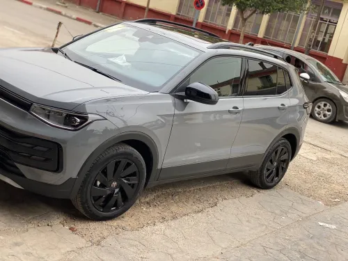Volkswagen Tharu 2025 Xr