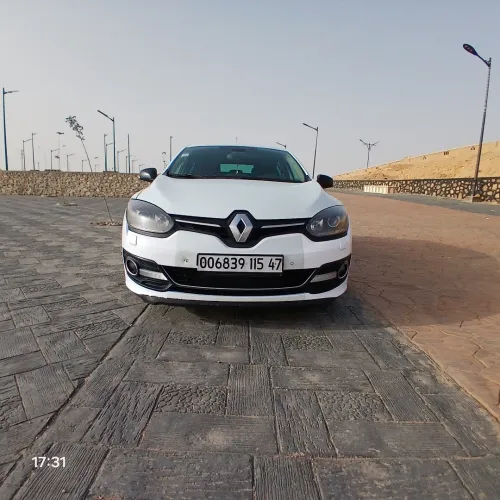 Renault Megane 3 2015 Bose