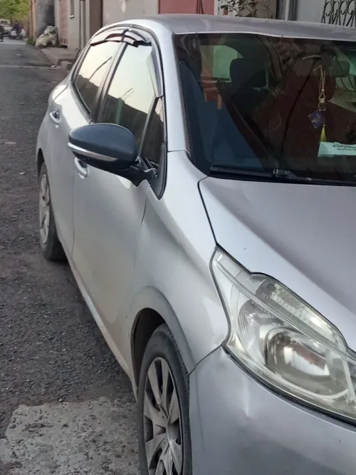 Peugeot 208 2013 Access