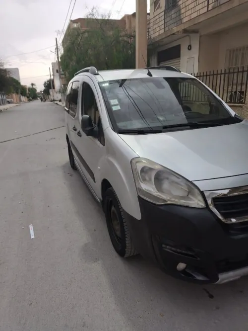 Peugeot Partner 2018 Nouveau Outdoor