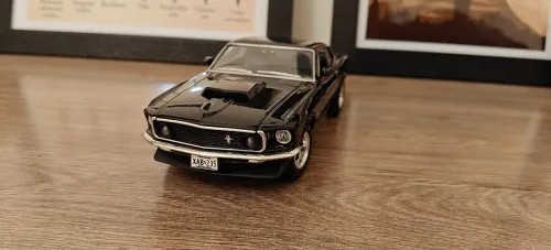voiture collection 1/24