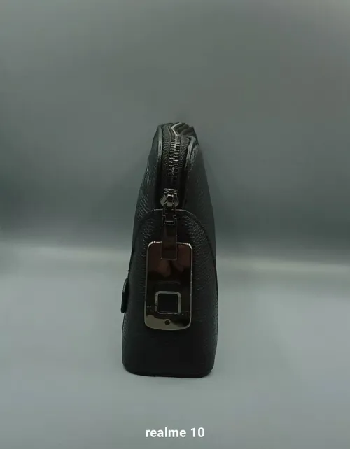 SAC A MAIN AVEC EMPREINTE VERROUILLAGE 