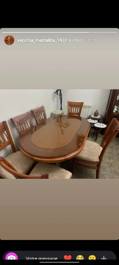 Table de salle à manger